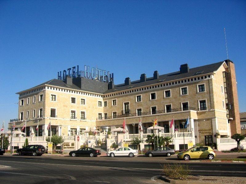 Hotel Conde Ansurez By Almia Hoteles Βαγιαδολίδ Εξωτερικό φωτογραφία