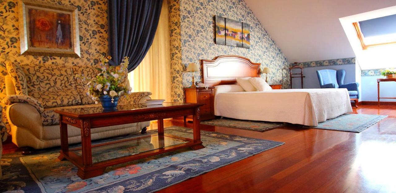 Hotel Conde Ansurez By Almia Hoteles Βαγιαδολίδ Εξωτερικό φωτογραφία