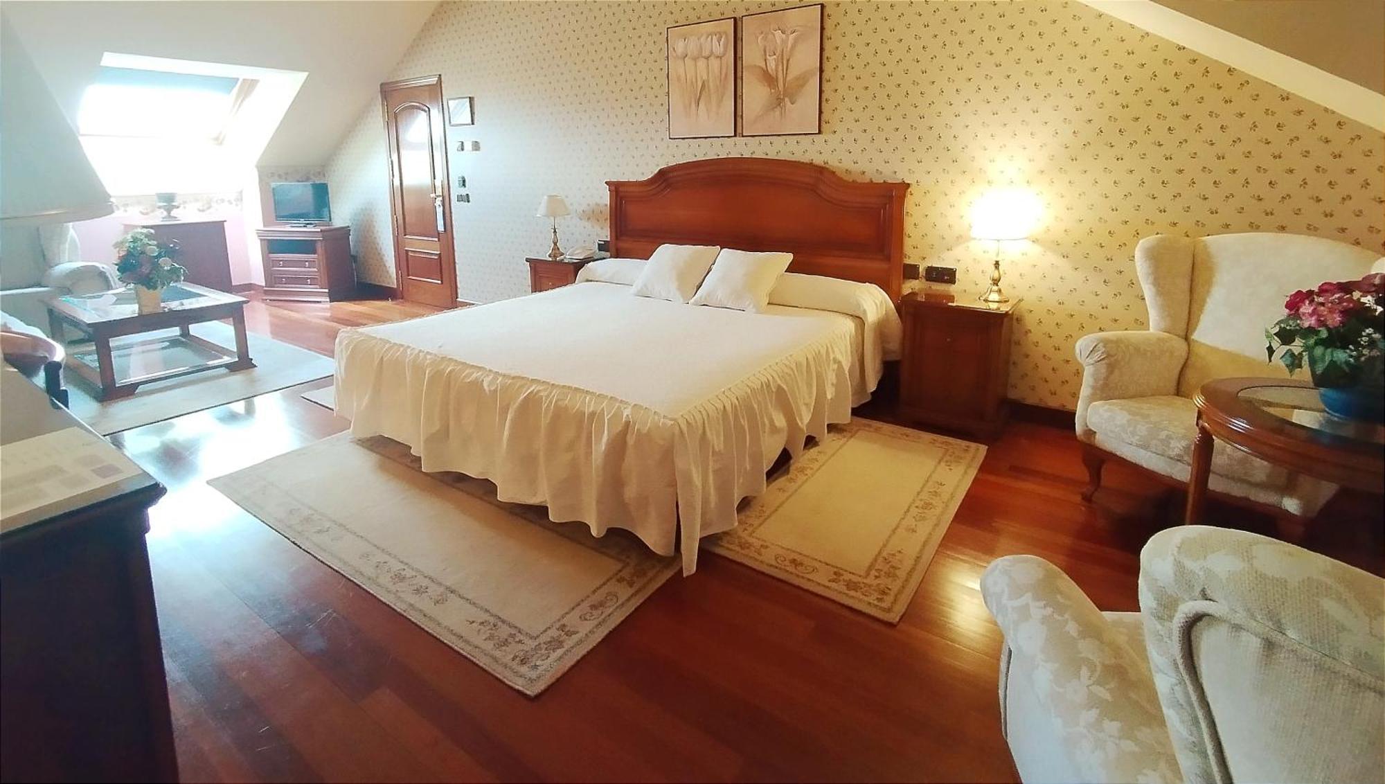 Hotel Conde Ansurez By Almia Hoteles Βαγιαδολίδ Εξωτερικό φωτογραφία