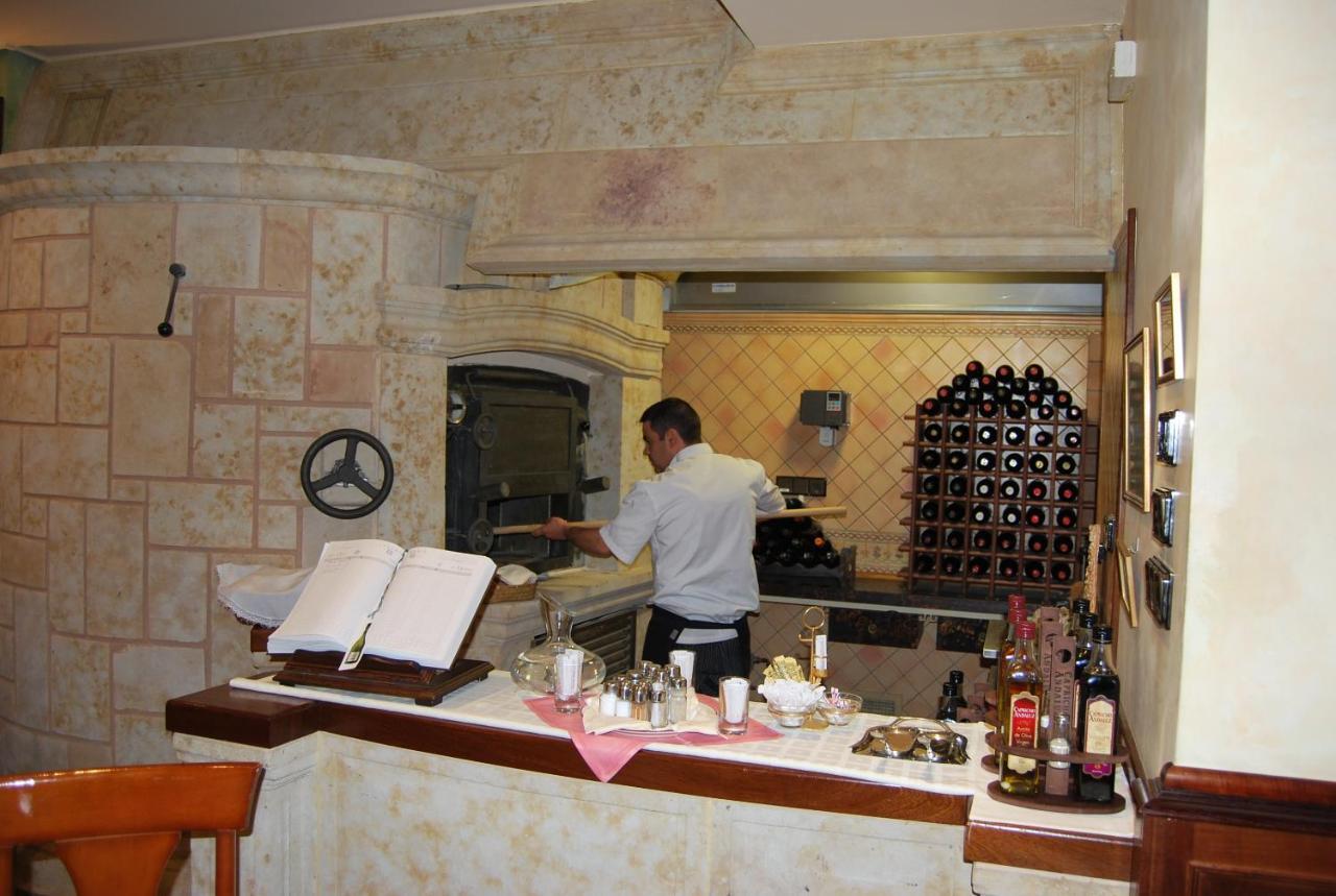 Hotel Conde Ansurez By Almia Hoteles Βαγιαδολίδ Εξωτερικό φωτογραφία